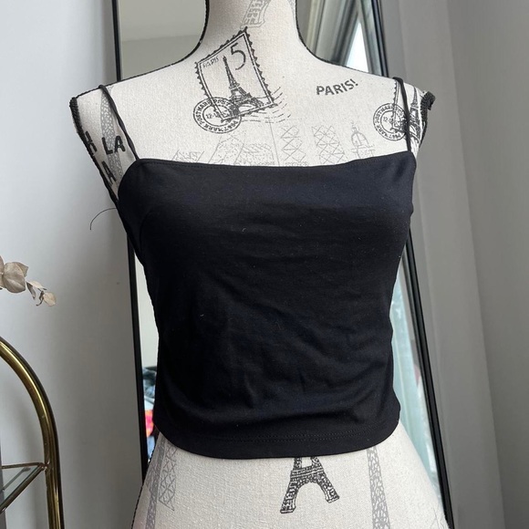 Brandy Melville open back crisscross top - Picture 2 of 7